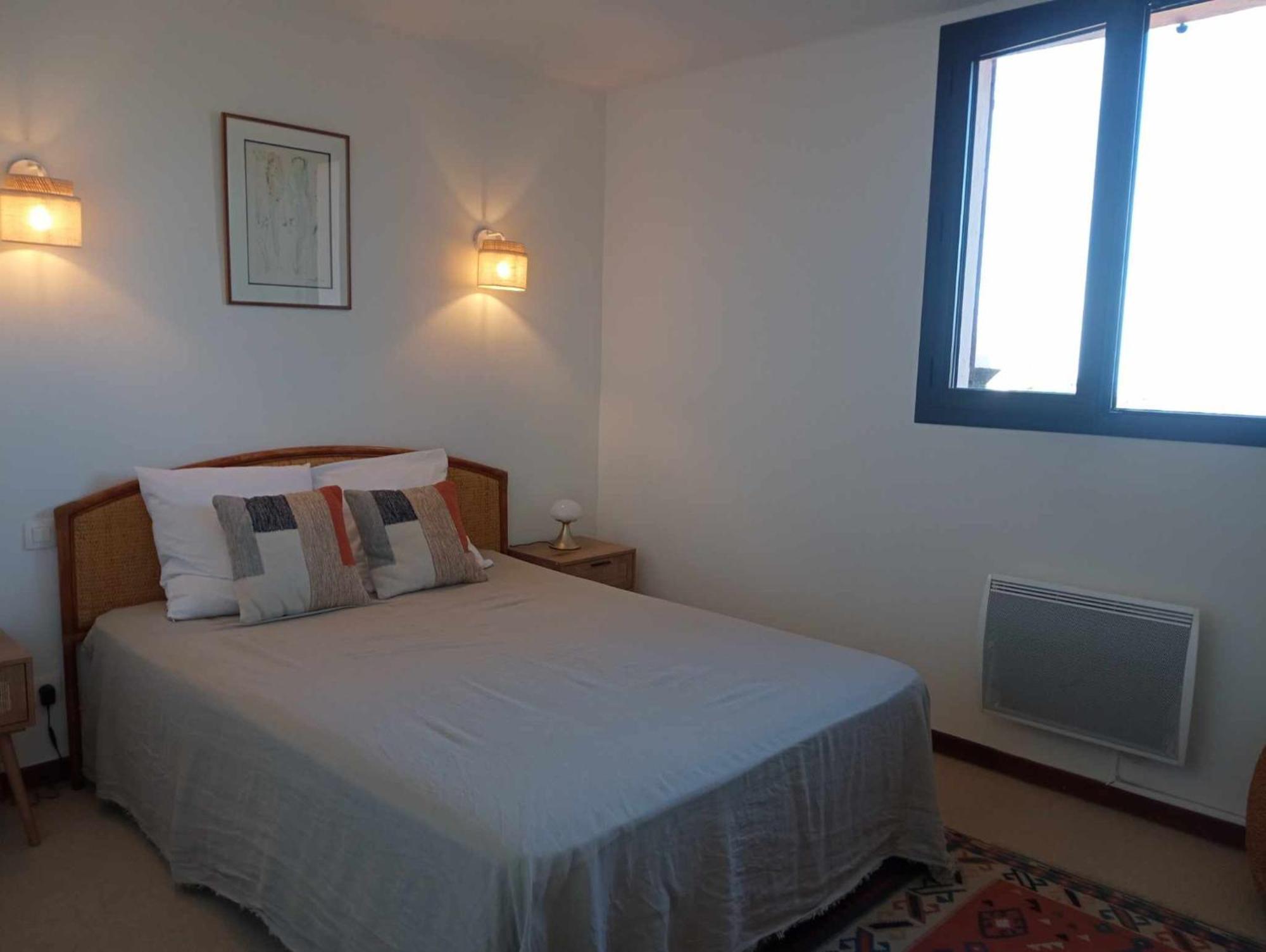 6Amb38 Villa Avec Terrasse Dans Residence Avec Piscine Commune كولِيورْ المظهر الخارجي الصورة