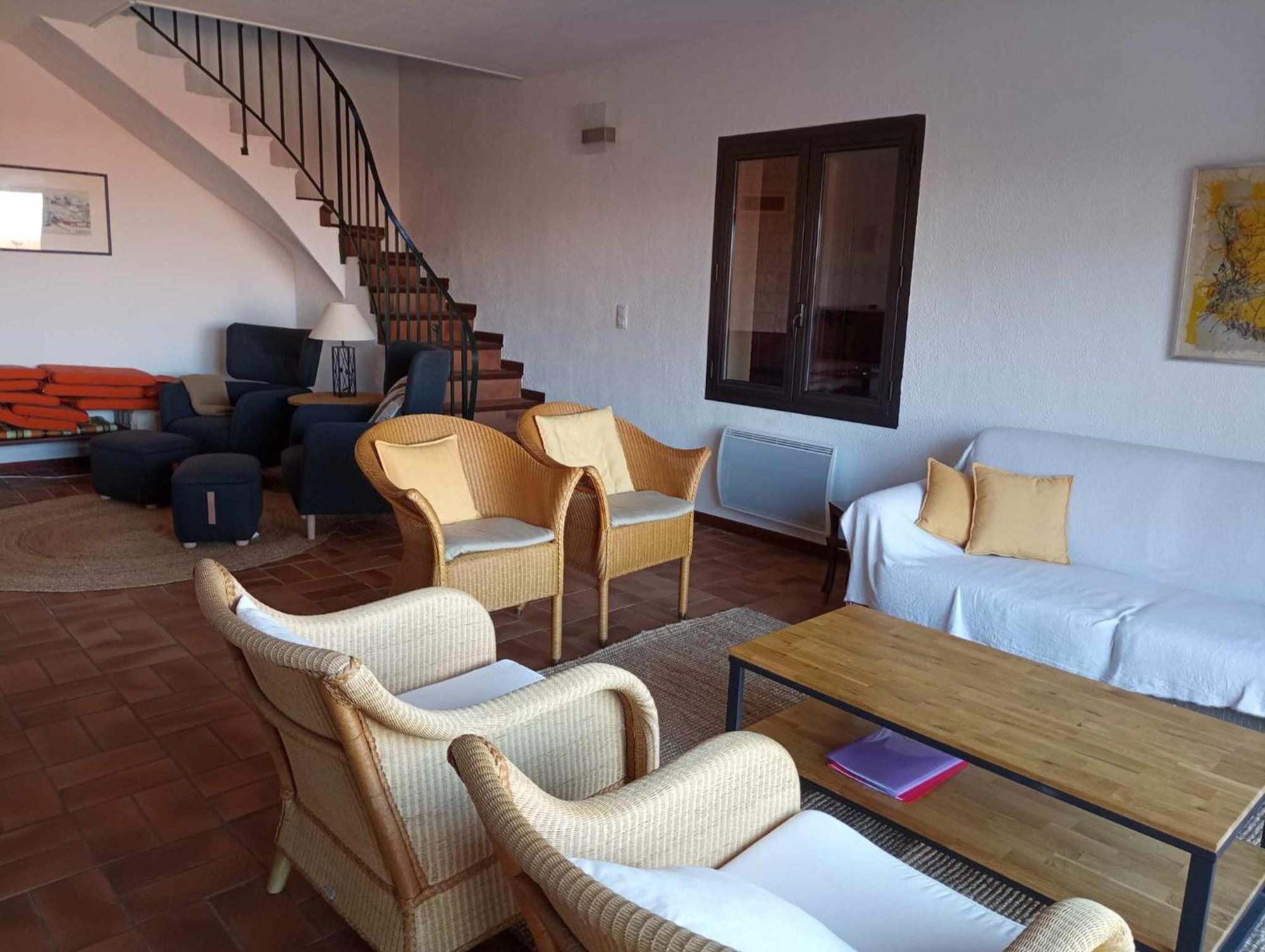 6Amb38 Villa Avec Terrasse Dans Residence Avec Piscine Commune كولِيورْ المظهر الخارجي الصورة